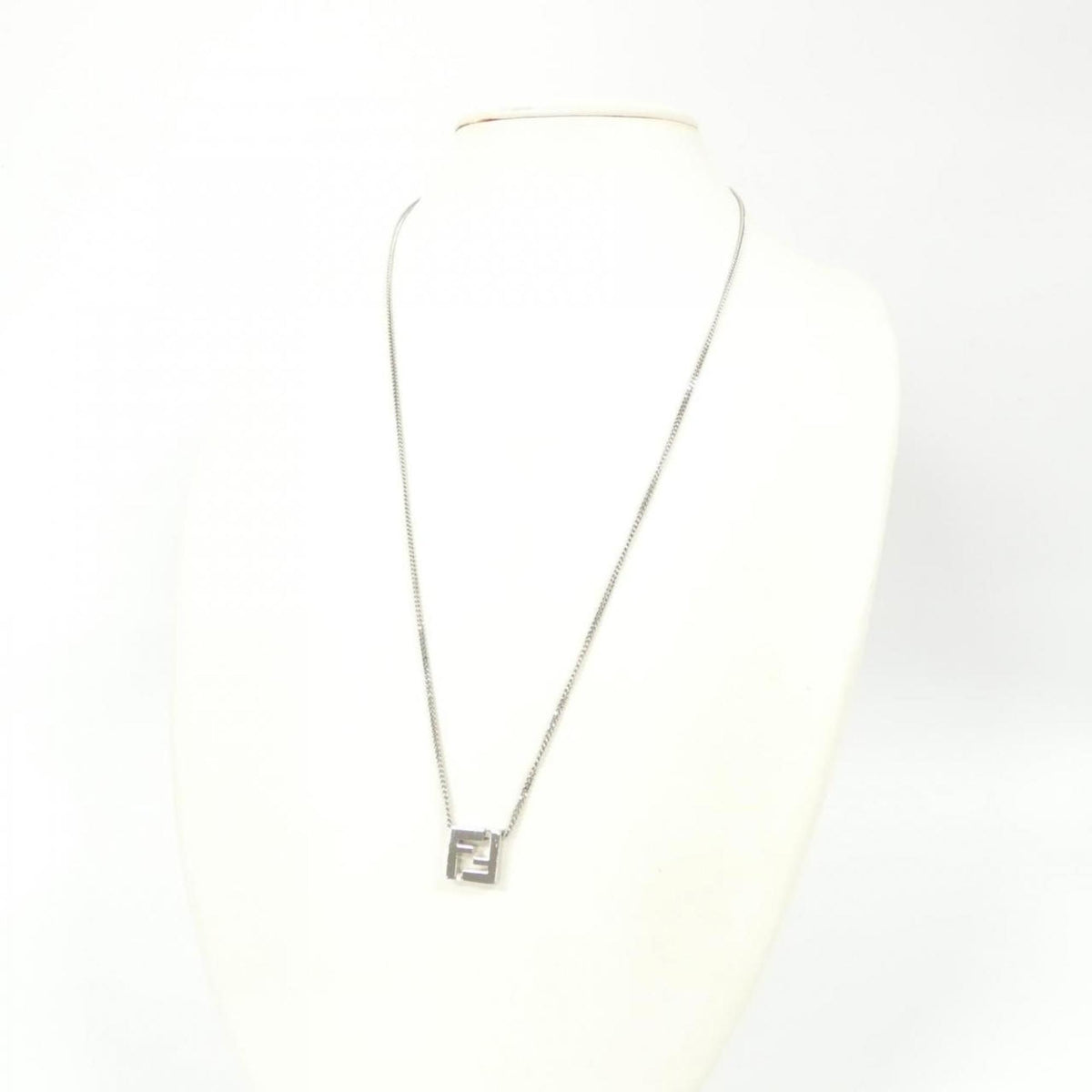 Pendant Necklace