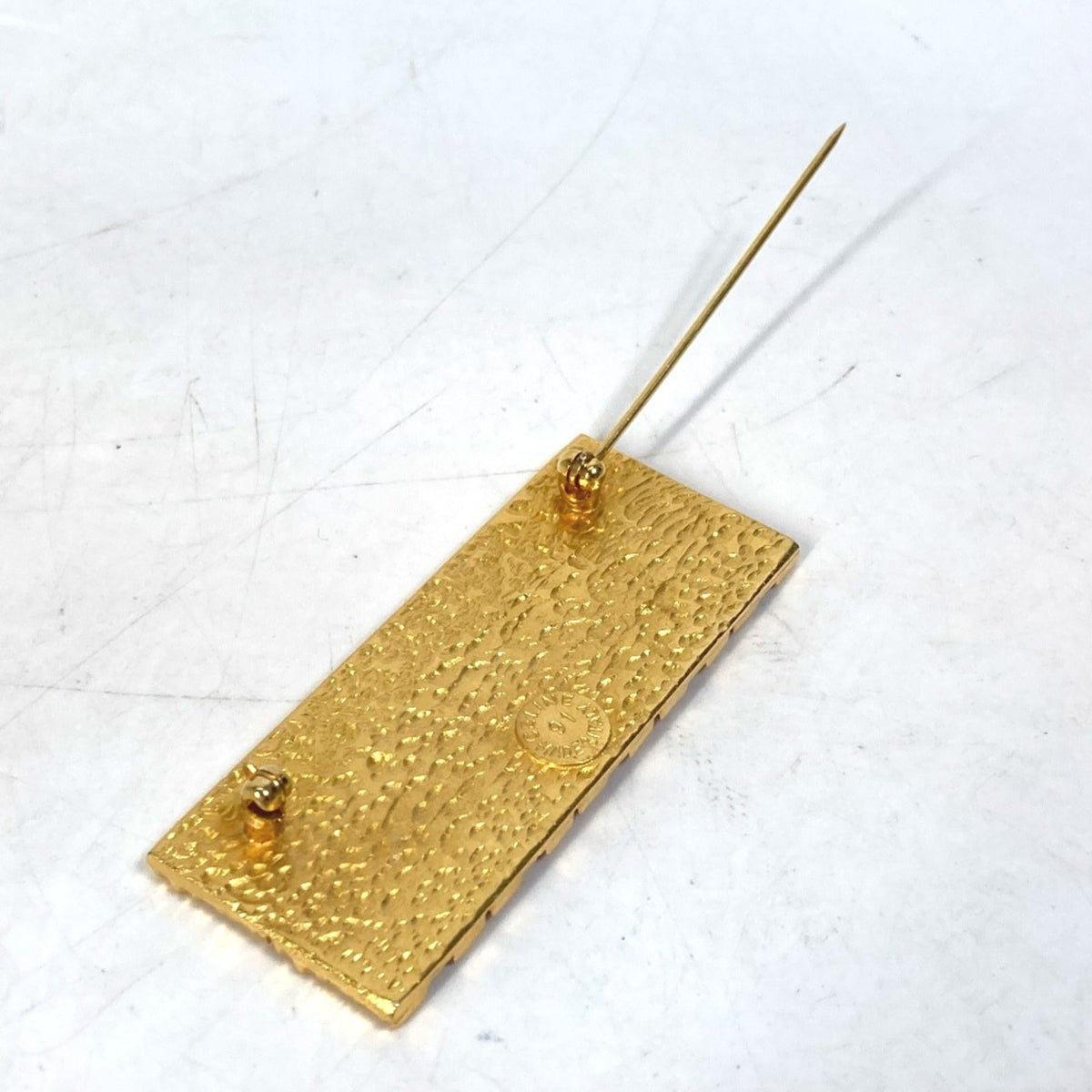 Vintage Arc de Triomphe Brooch Gold
