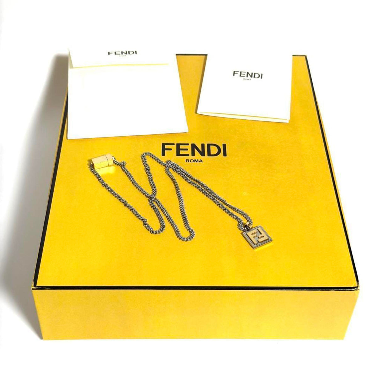 Pendant Necklace Metal Palladium and Gold Color