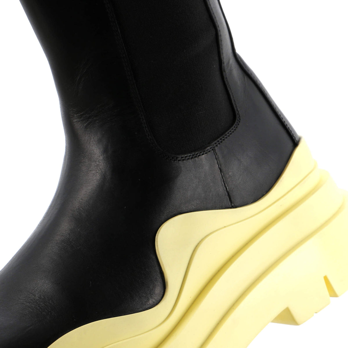 Men's Tire Chelsea Boots Leather and Rubber