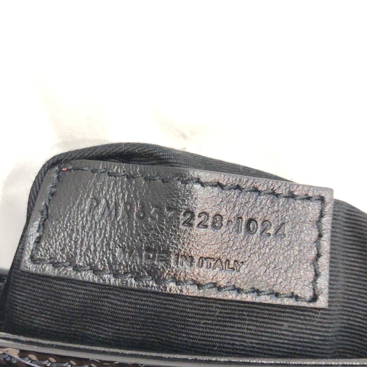 Le 5 a 7 Hobo Patent Small