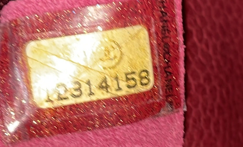 Half Moon Wallet on Chain Caviar