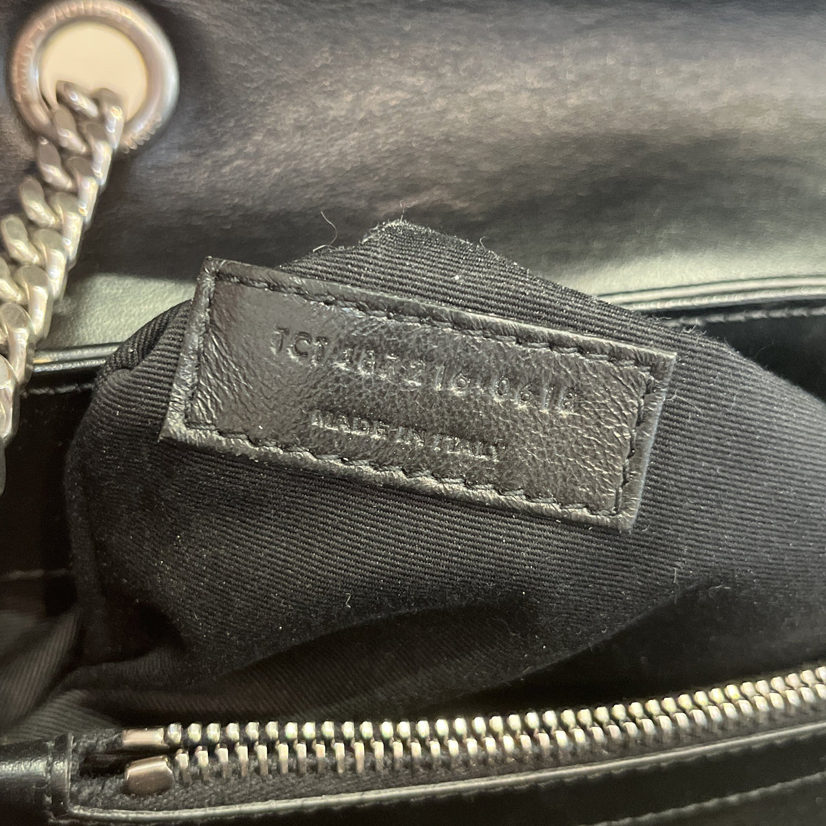 Loulou Shoulder Bag Matelasse Chevron Leather Medium