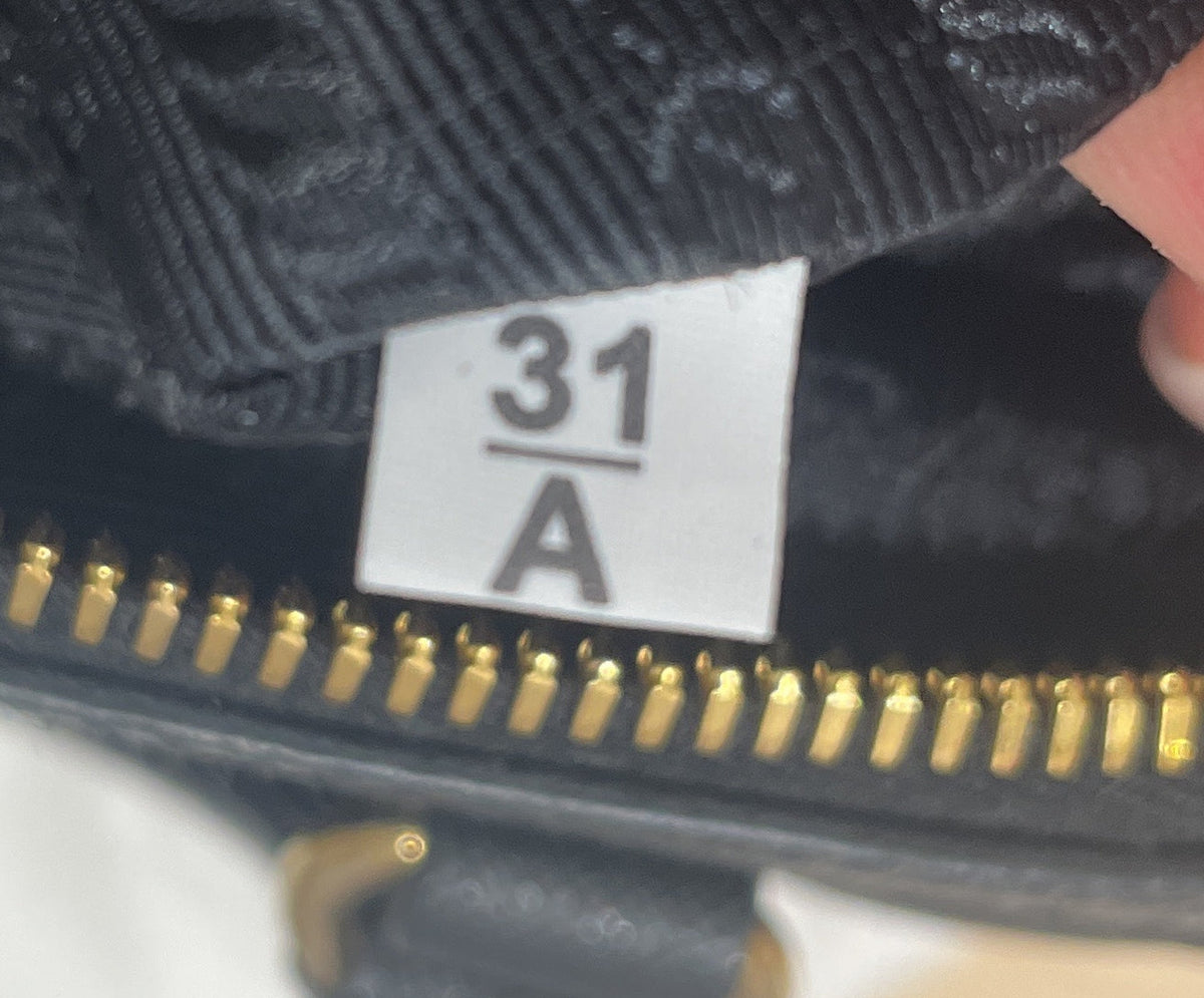 Re-Edition 1978 Top Handle Bag Re-Nylon with Saffiano Leather Medium