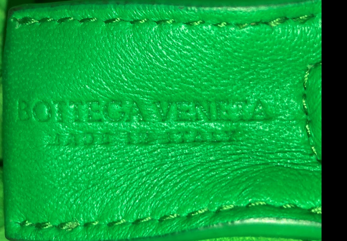 The Pouch Leather Mini