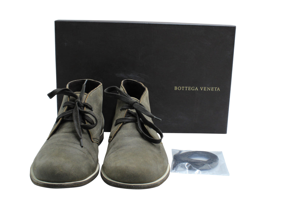Bottega Veneta Ankle Boots in Grey Suede