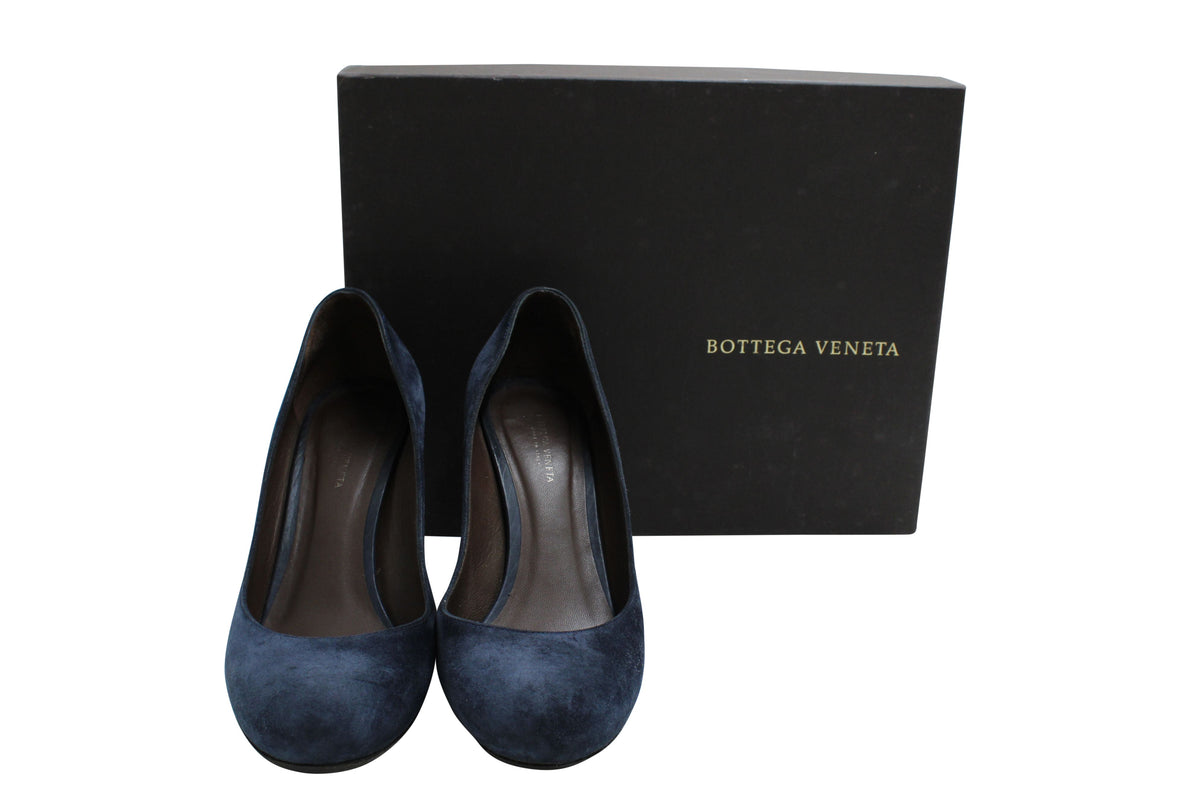 Bottega Veneta Round Toe Wedge in Navy Blue Suede
