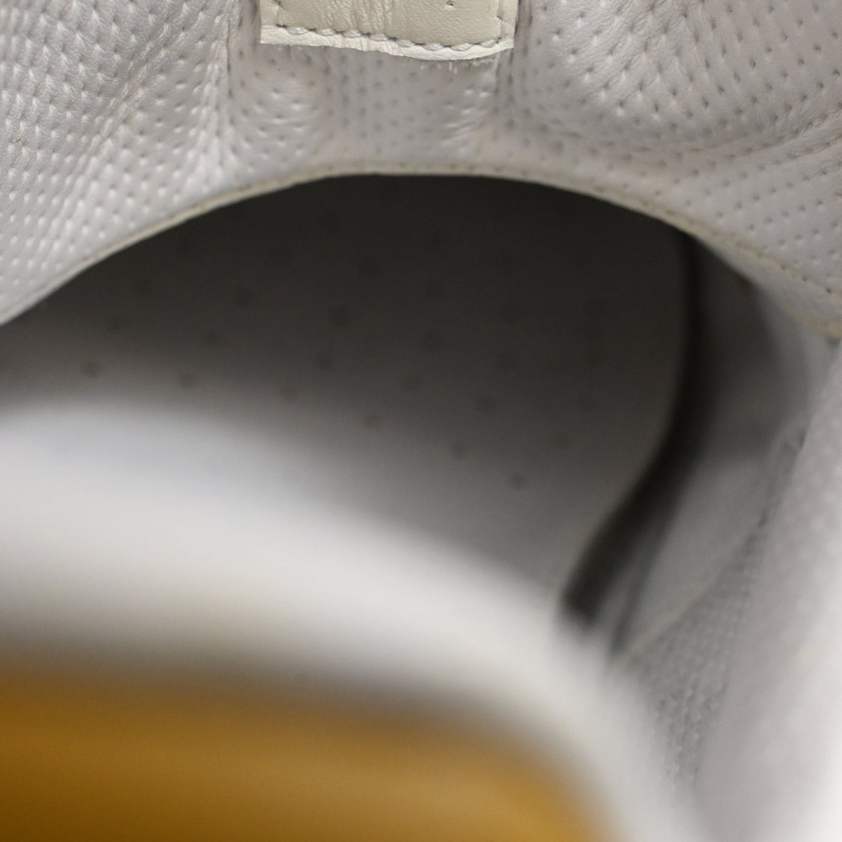 Bottega Veneta Low-Top Sneakers in Yellow Leather
