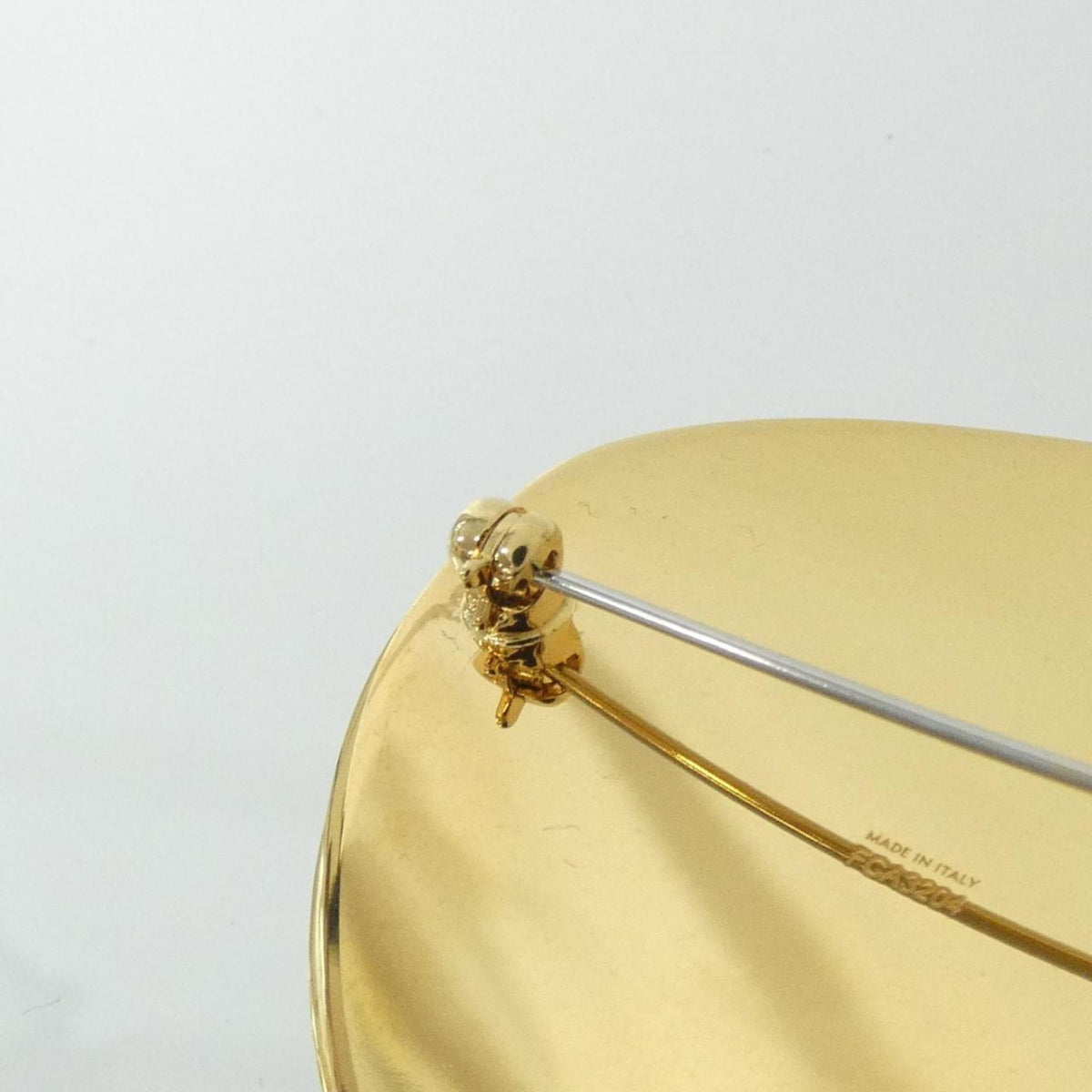 Brooch Gold-Tone Metal