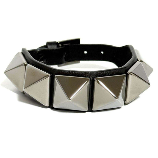 Rockstud Bracelet Leather and Metal Black