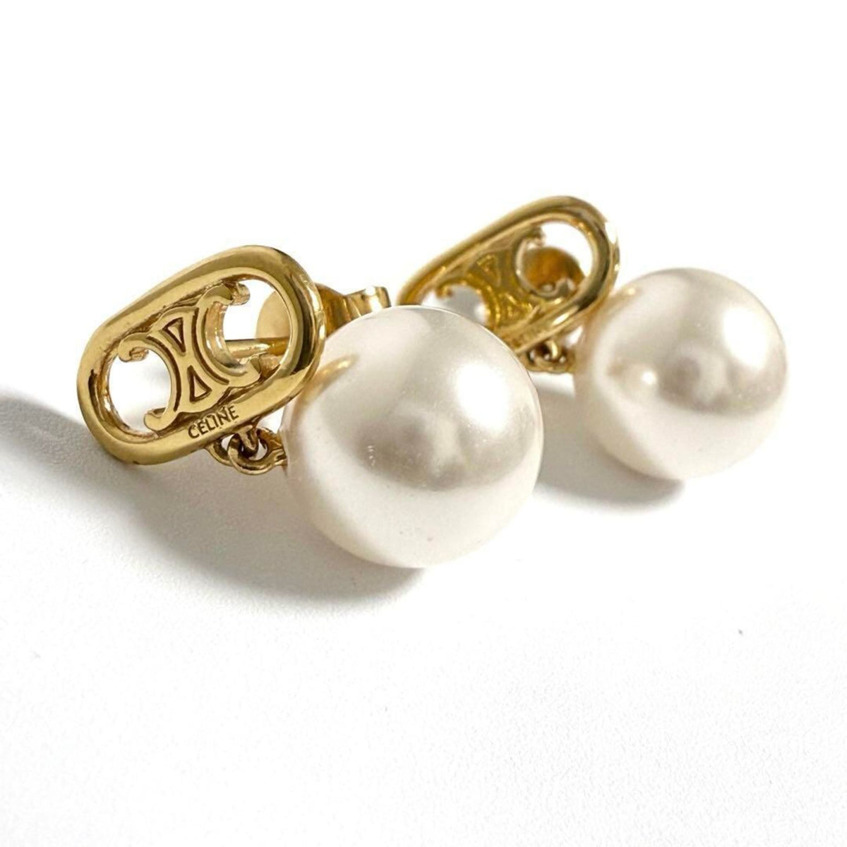 Earrings Pearl Stud