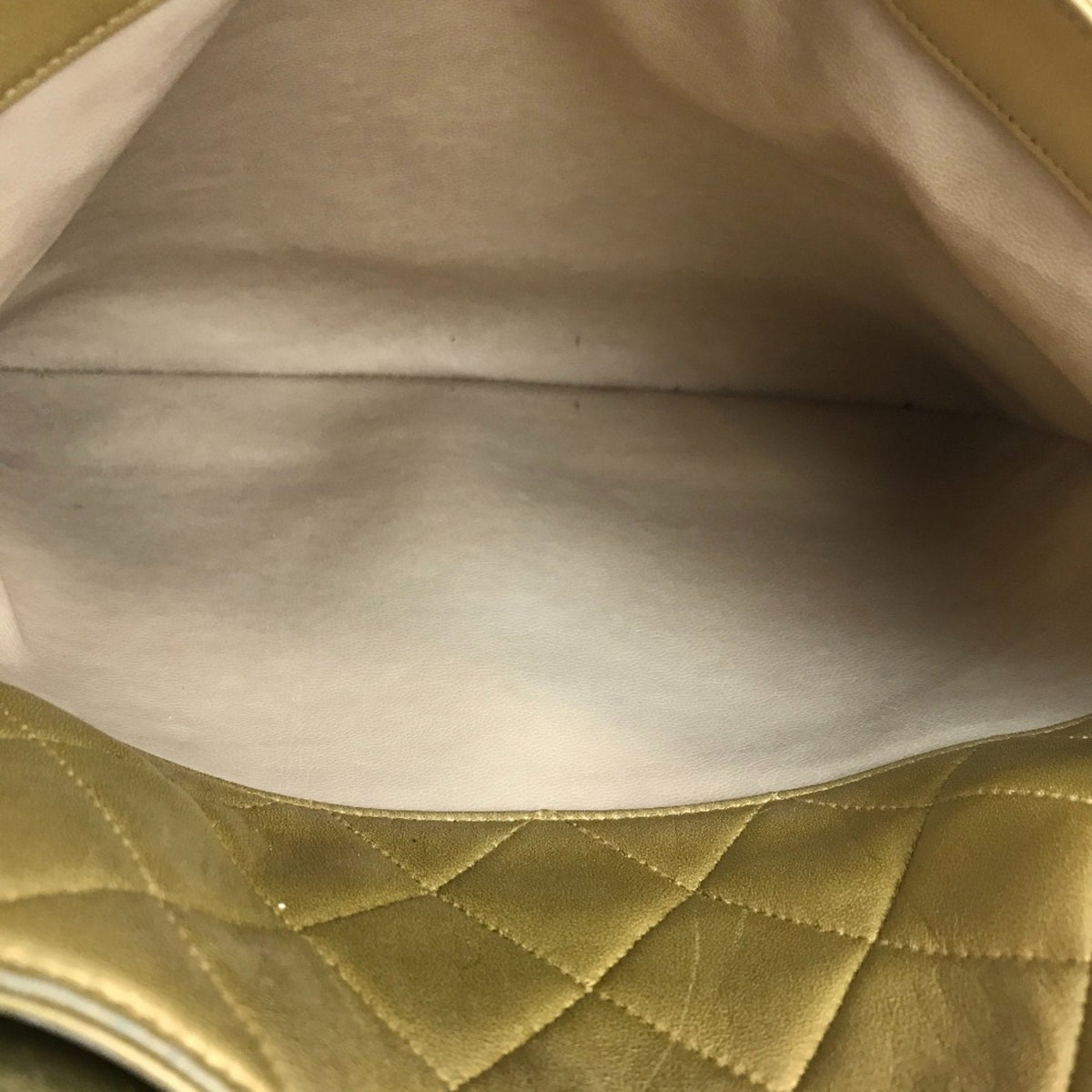 Vintage Slit Pocket Shoulder Bag Quilted Lambskin Medium