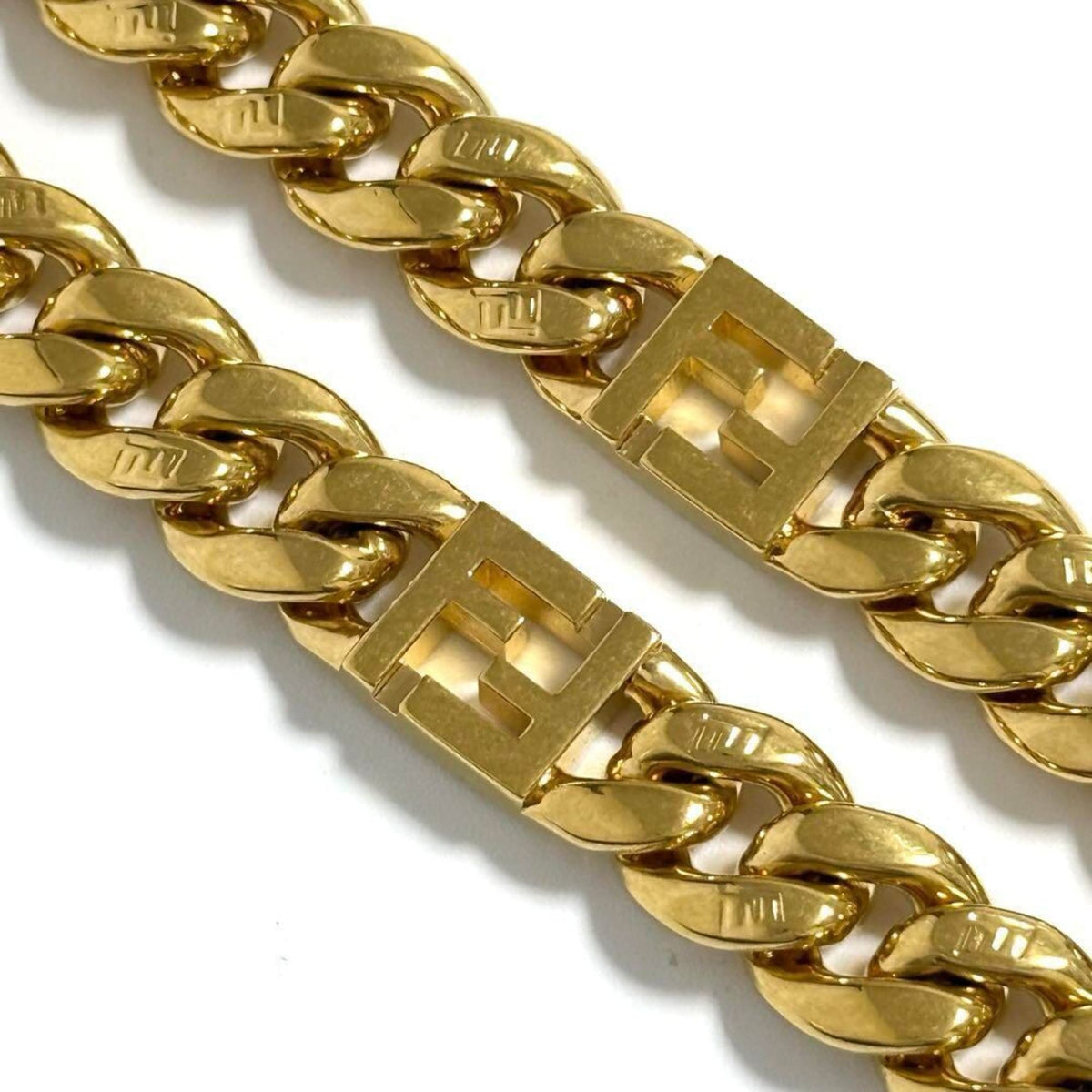 Gourmet Chain Kihei Pendant Necklace Metal