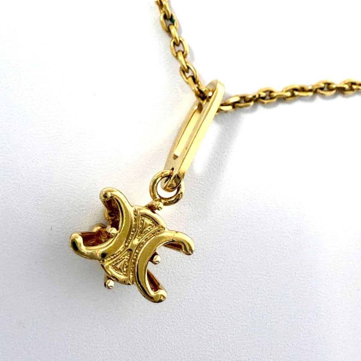 Triomphe Solitaire Pendant Necklace Metal Gold