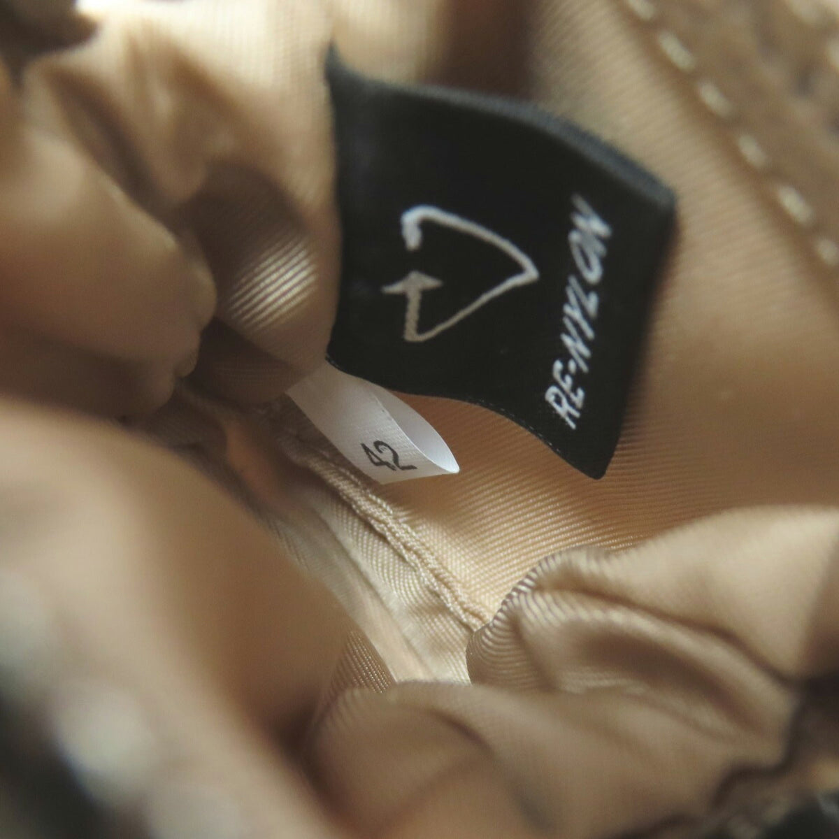 Re-Edition 2005 Shoulder Bag Tessuto Small