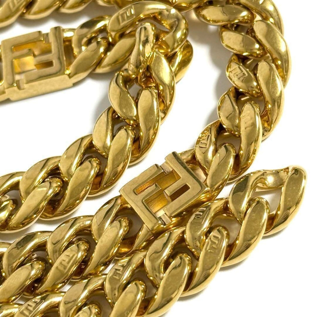 Gourmet Chain Kihei Pendant Necklace Metal