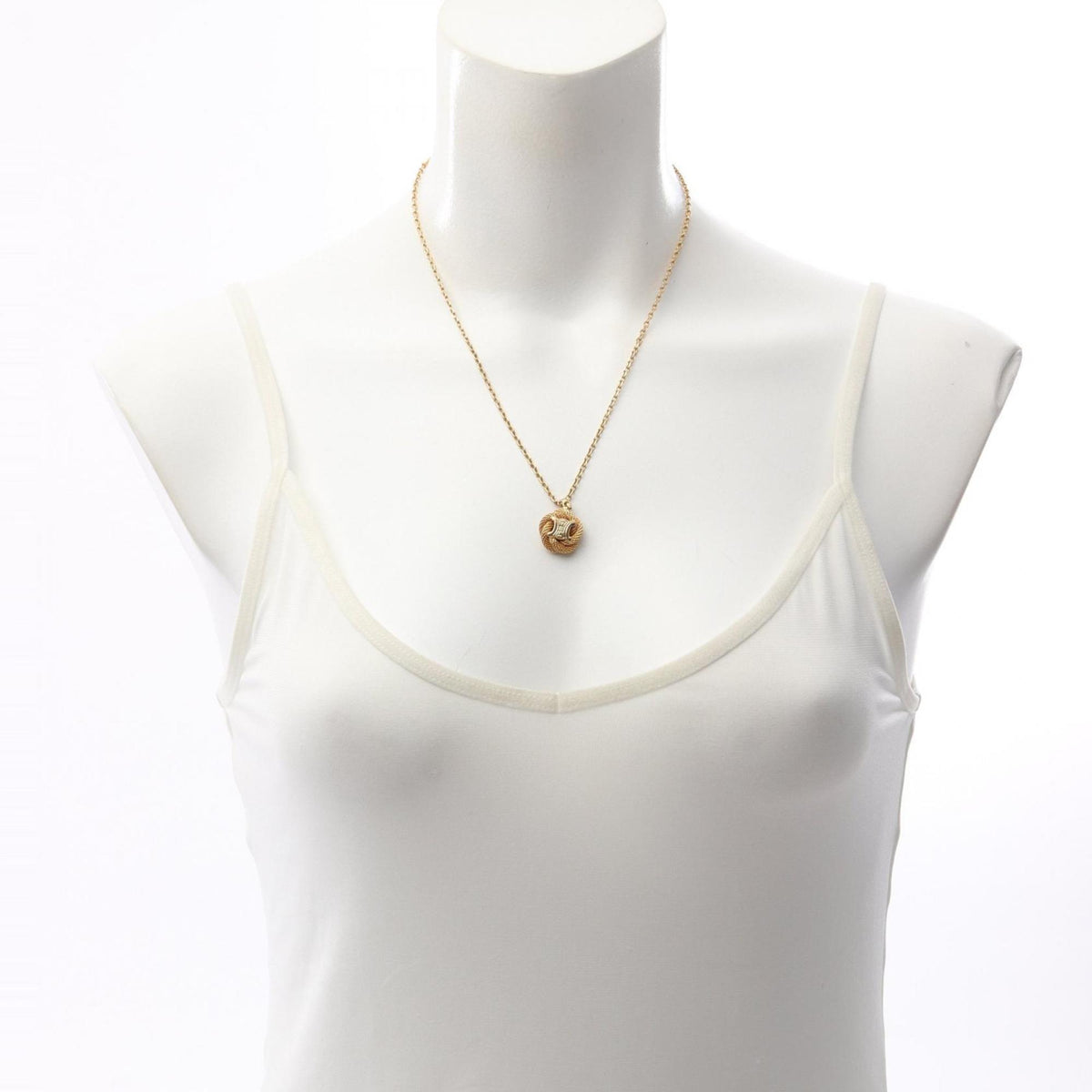 Pendant Necklace Gold