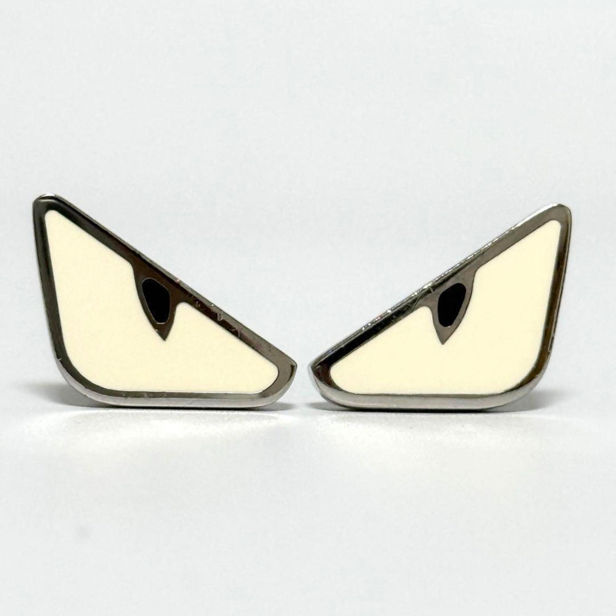 Bugs Monster Cufflinks Metal Bracelet
