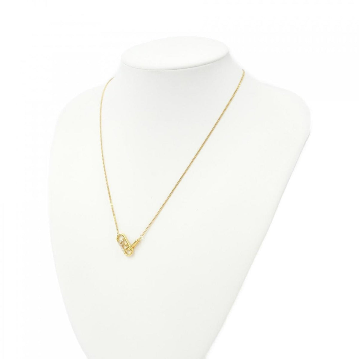 Pendant Necklace with Crystal