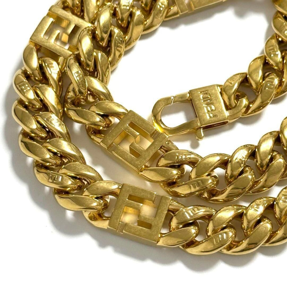 Gourmet Chain Kihei Pendant Necklace Metal