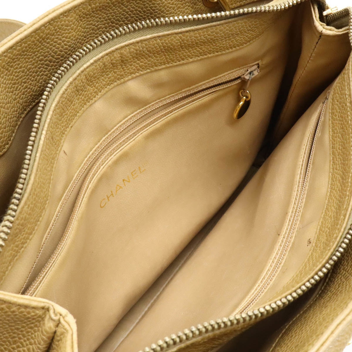 Vintage Front Pocket Tote Caviar Small