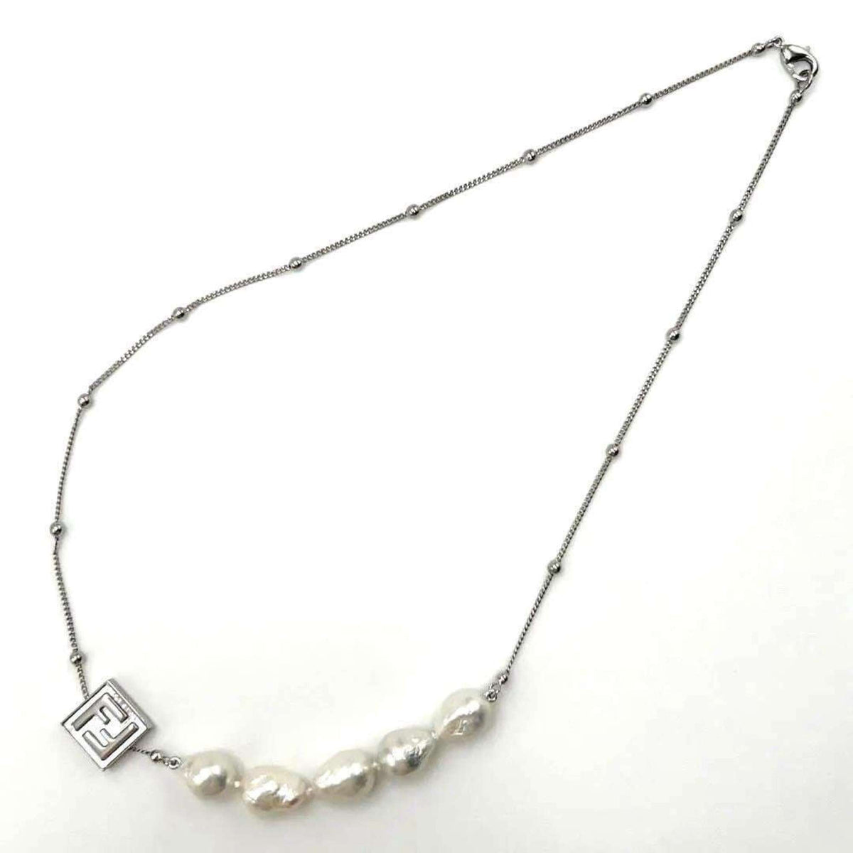 Pendant Necklace Artificial Pearl and Metal