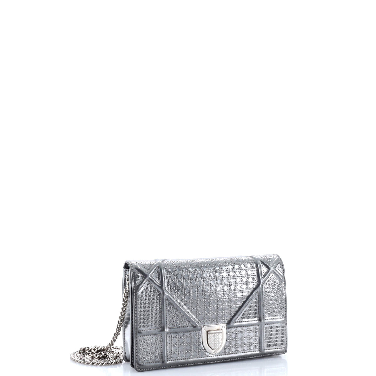 Diorama Wallet on Chain Cannage Embossed Calfskin