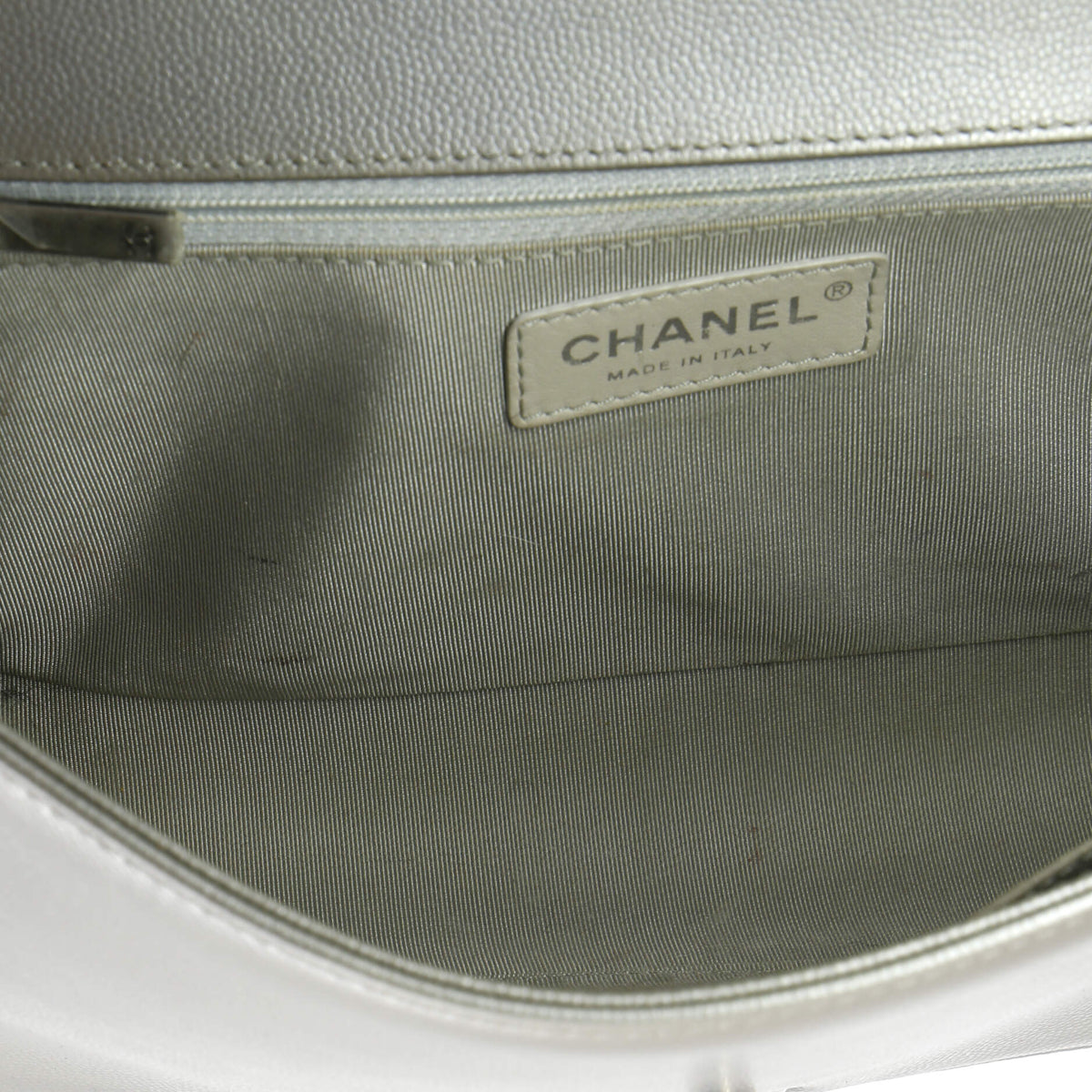 Boy Flap Bag Chevron Caviar New Medium