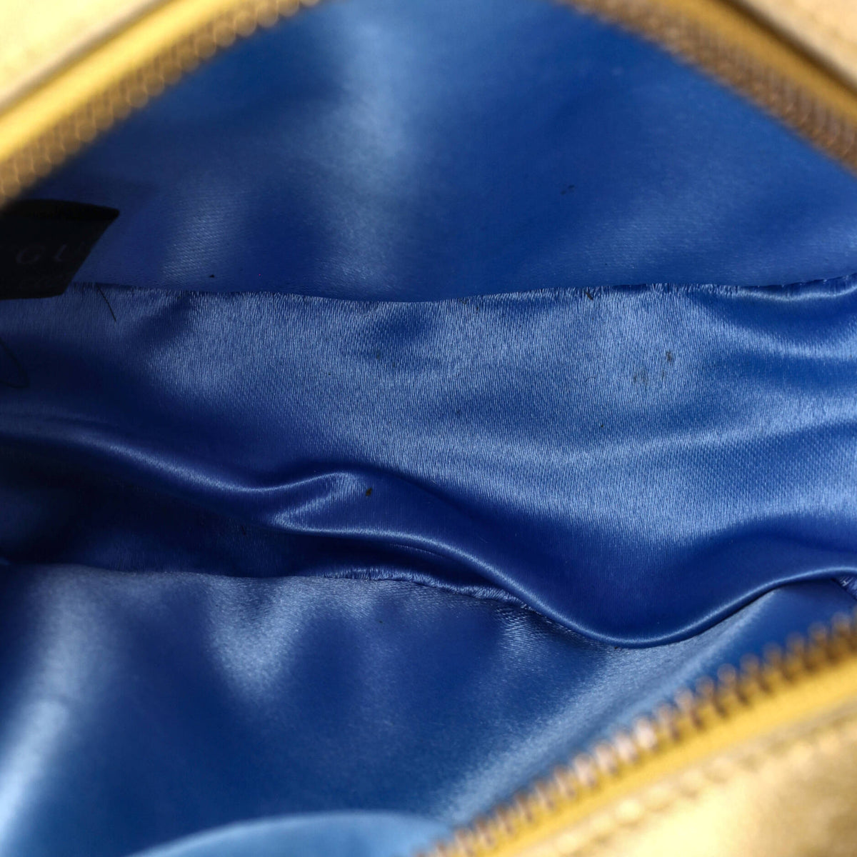 GG Marmont Round Shoulder Bag Matelasse Leather Mini