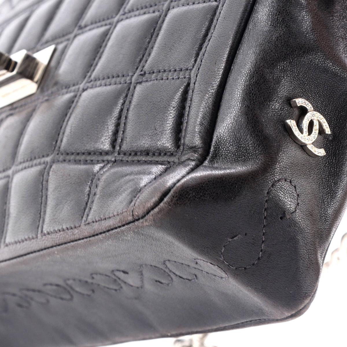 Vintage Chocolate Bar Mademoiselle Chain Flap Bag Quilted Leather Medium