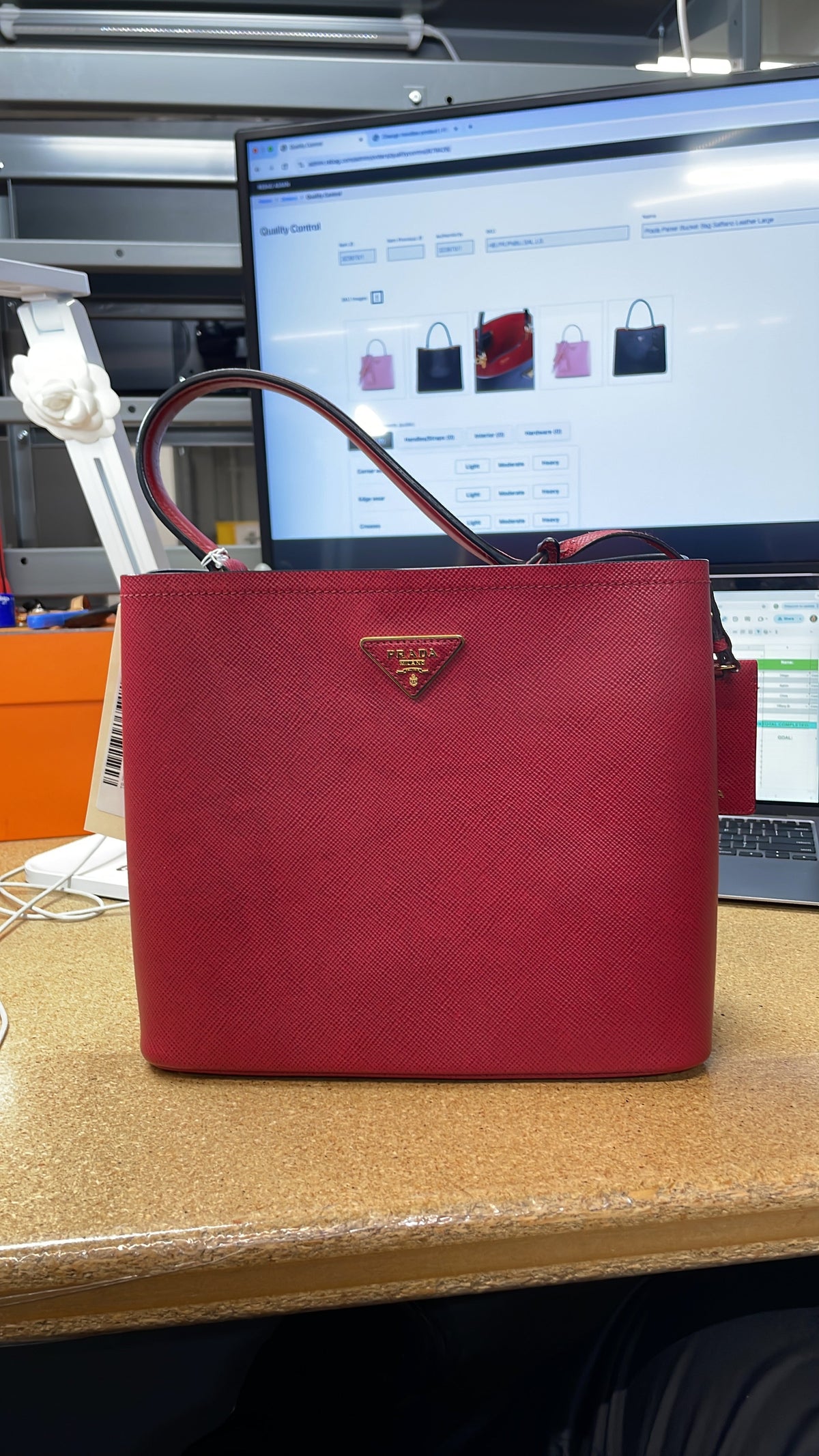 Panier Bucket Bag Saffiano Leather Large