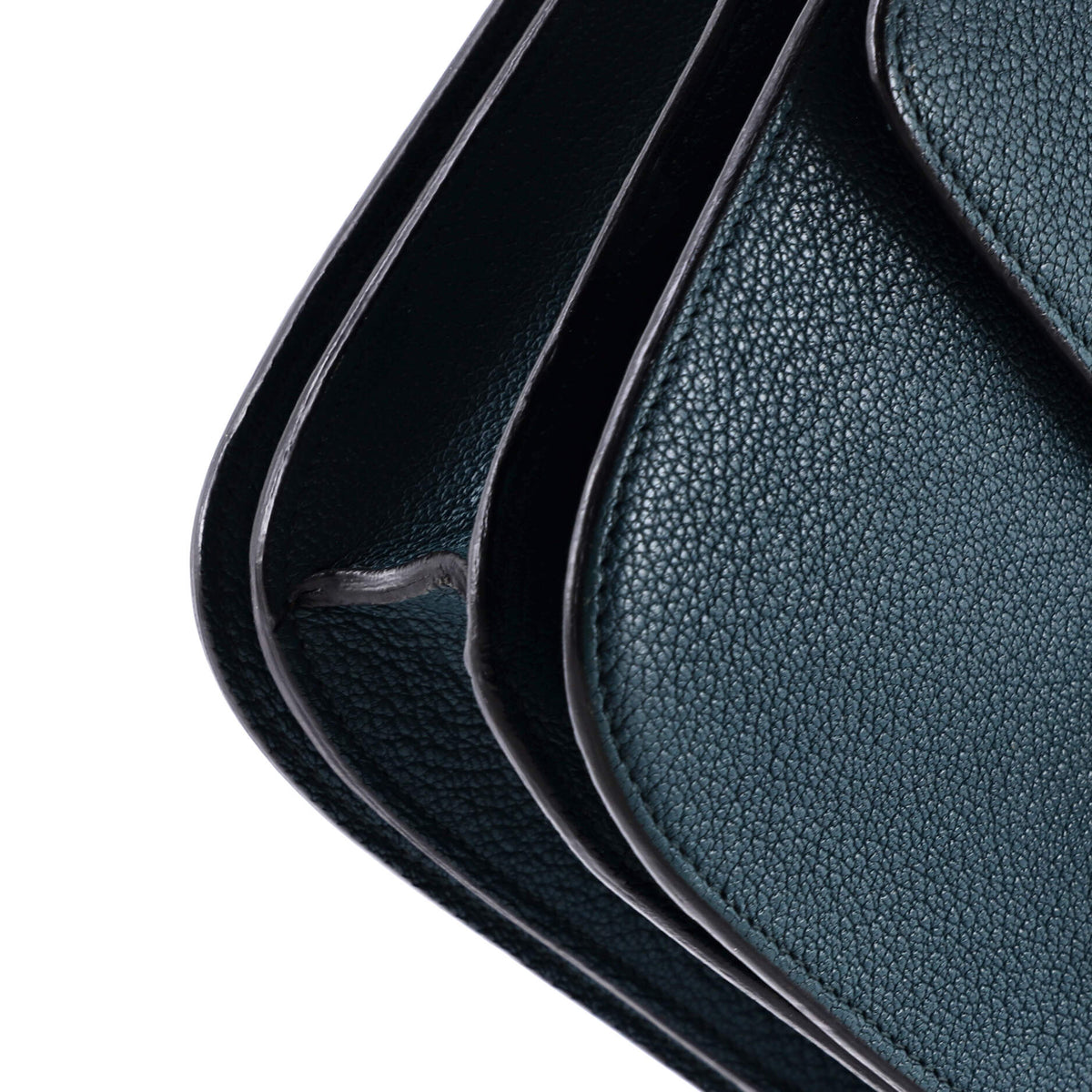 Classic Box Bag Grainy Leather Medium