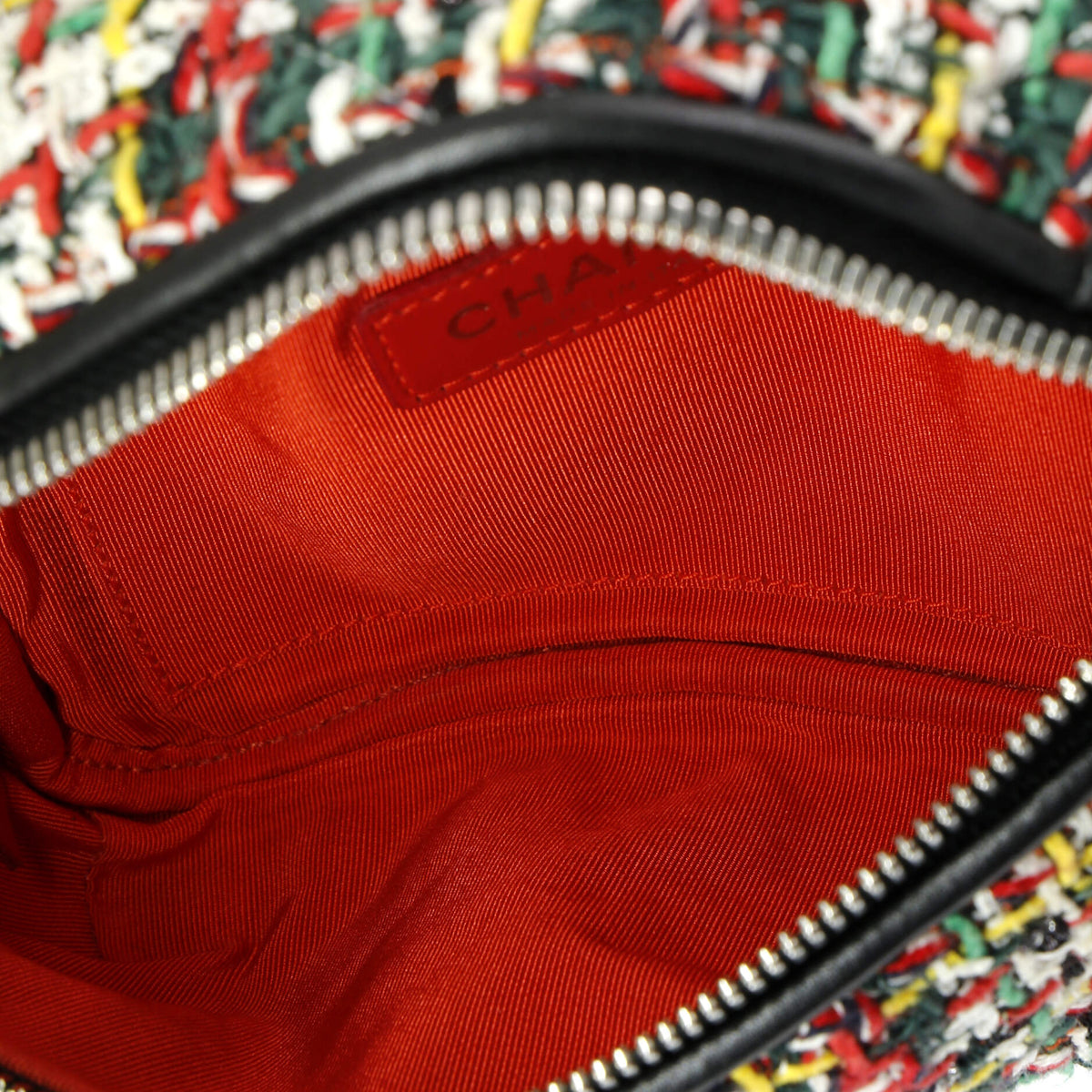 Street Allure Waist Bag Quilted Tweed