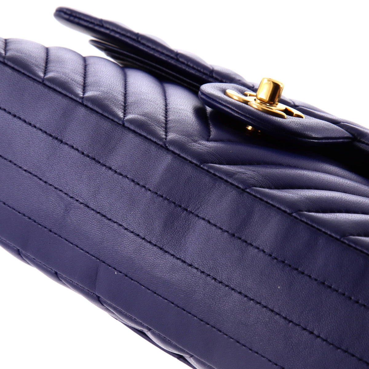 Classic Double Flap Bag Chevron Calfskin Medium