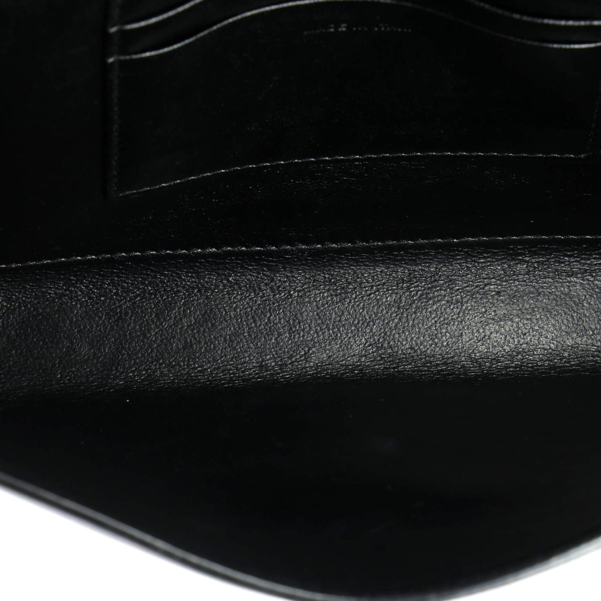 Cassandra Chain Wallet Leather Mini