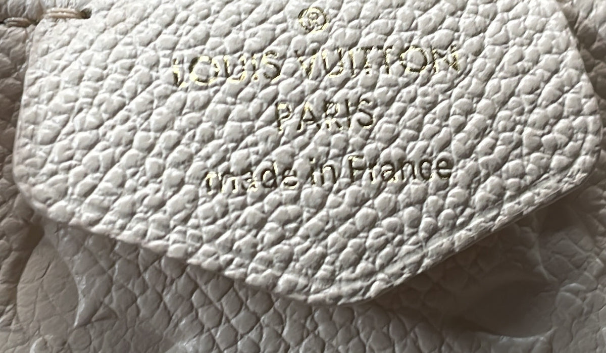 Easy Pouch on Strap Monogram Empreinte Leather