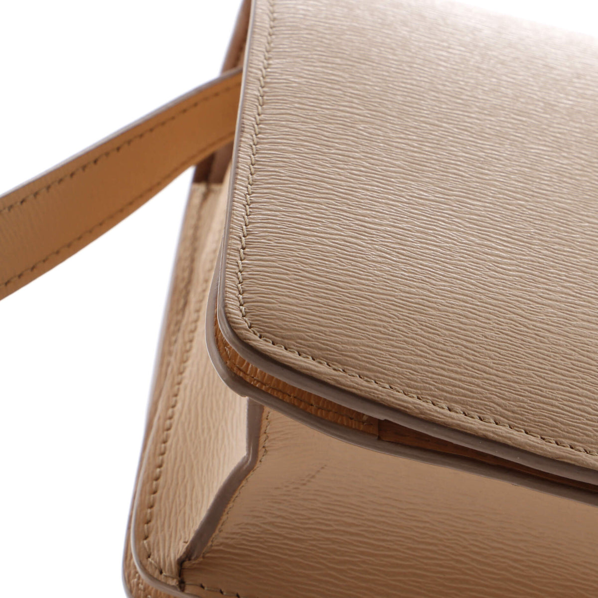 Classic Box Bag Grainy Leather Small