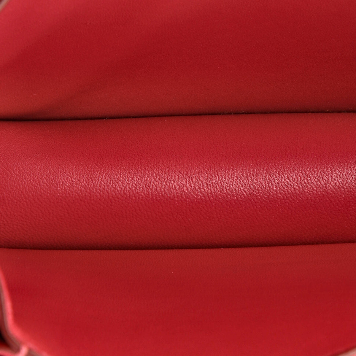 Classic Box Bag Smooth Leather Medium