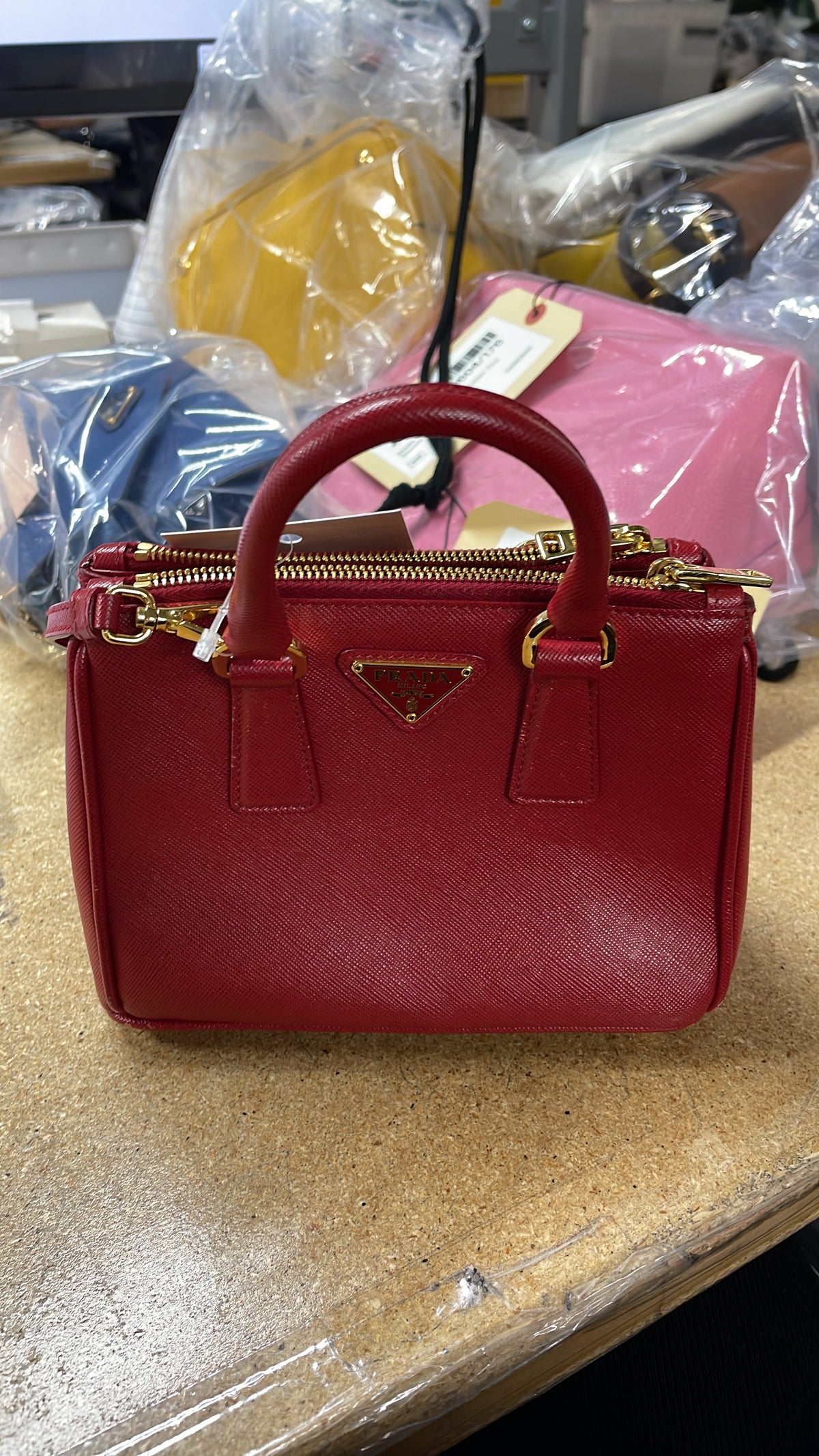 Galleria Double Zip Tote Saffiano Leather Mini