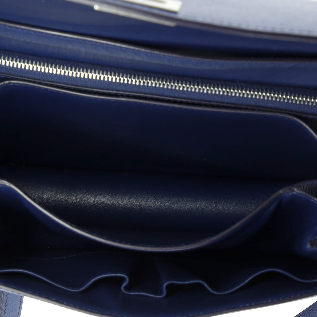 Classic Box Bag Grainy Leather Medium