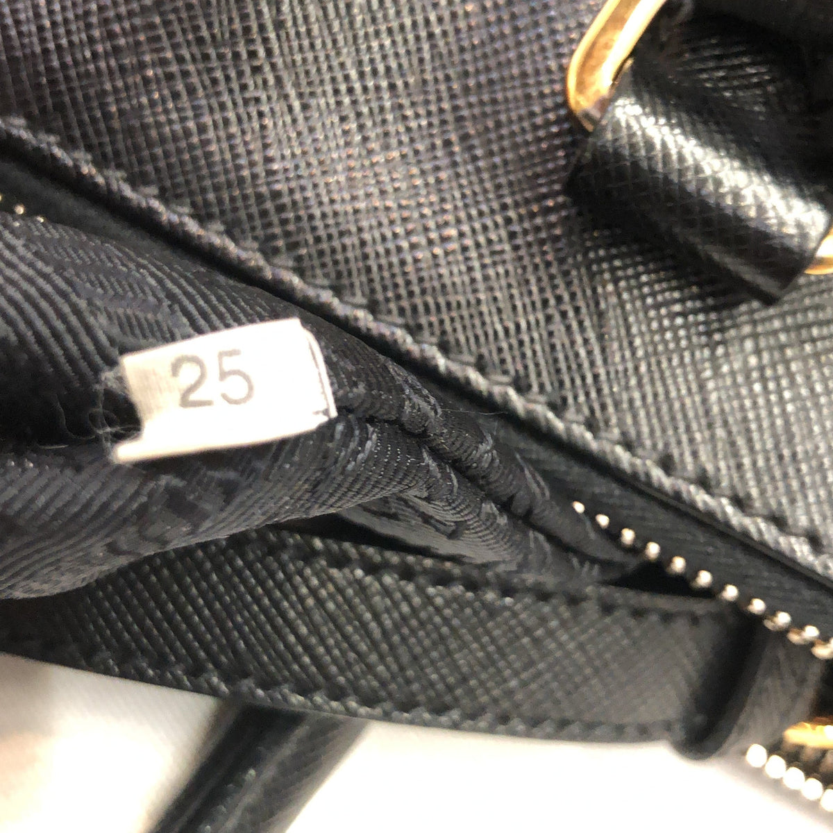 Galleria Double Zip Tote Saffiano Leather Medium
