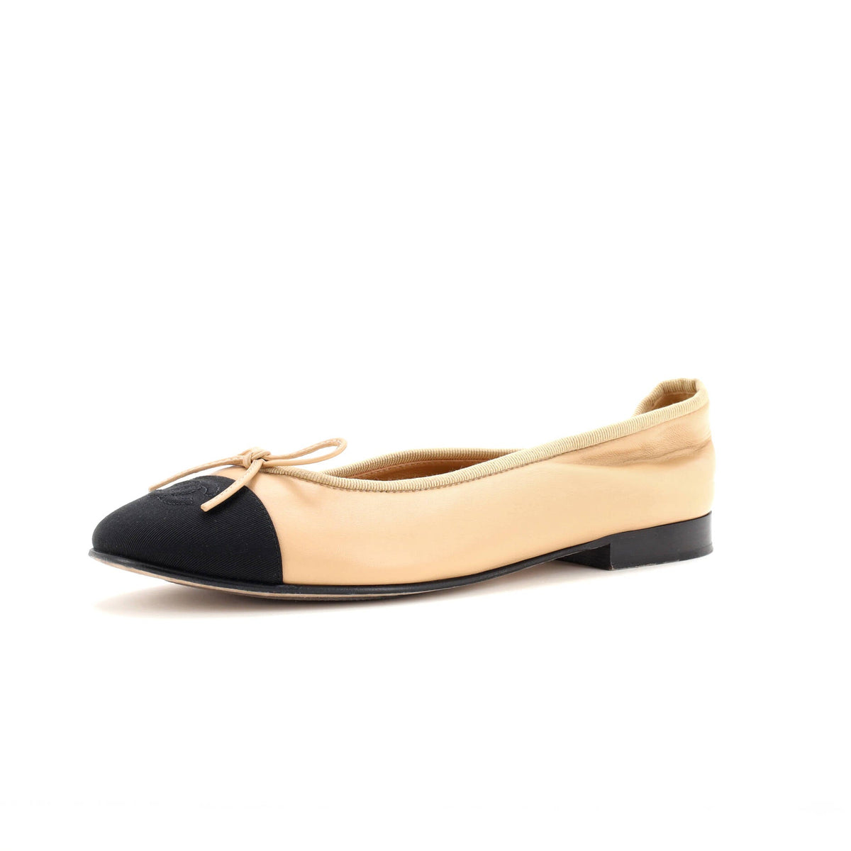 Women's CC Cap Toe Bow Ballerina Flats Leather