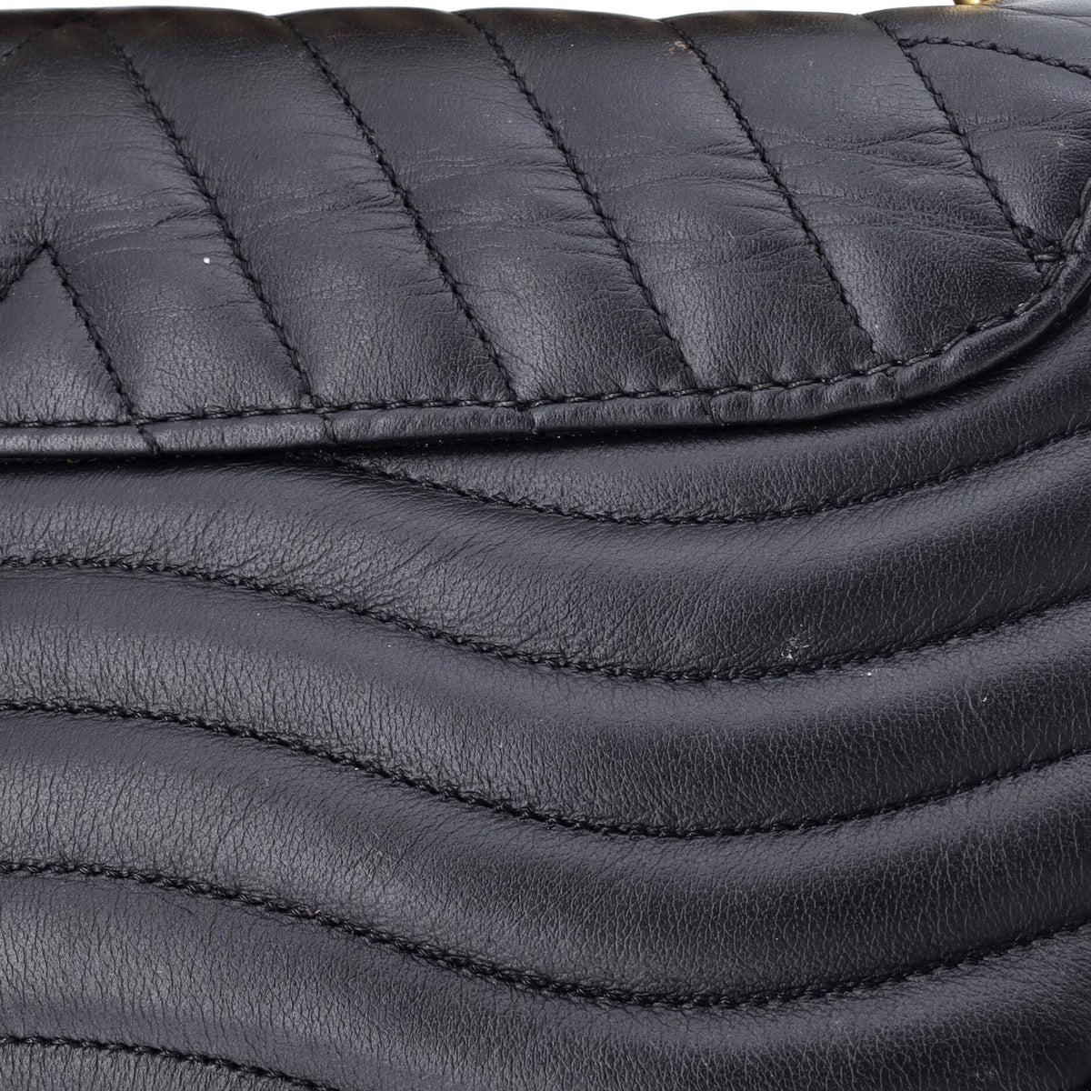 New Wave Chain Bag Quilted Leather MM