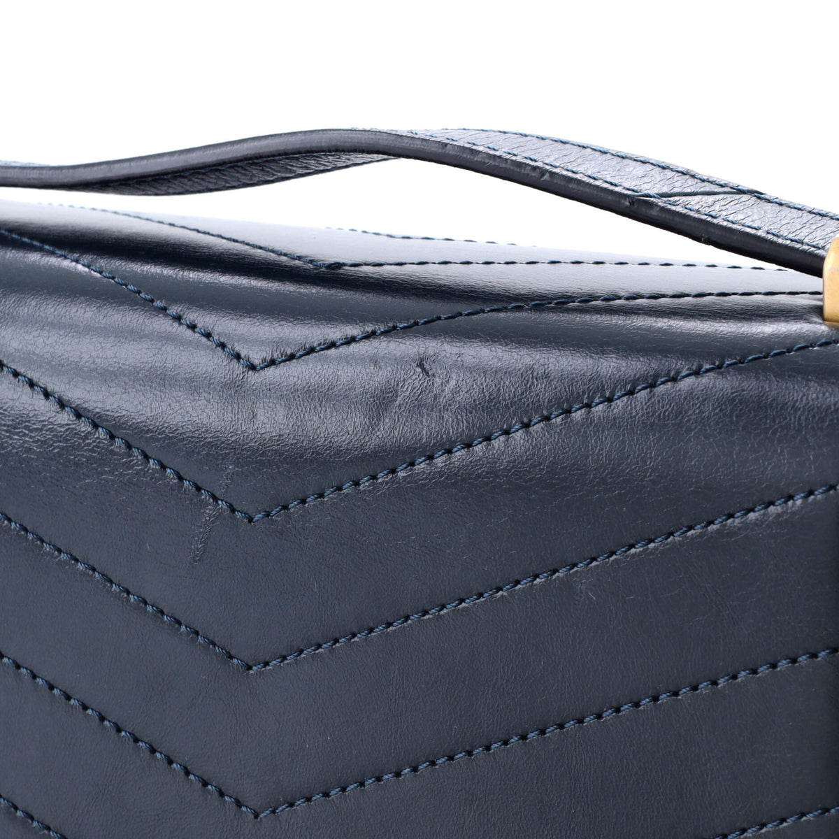 Medal Envelope Flap Bag Chevron Calfskin Small