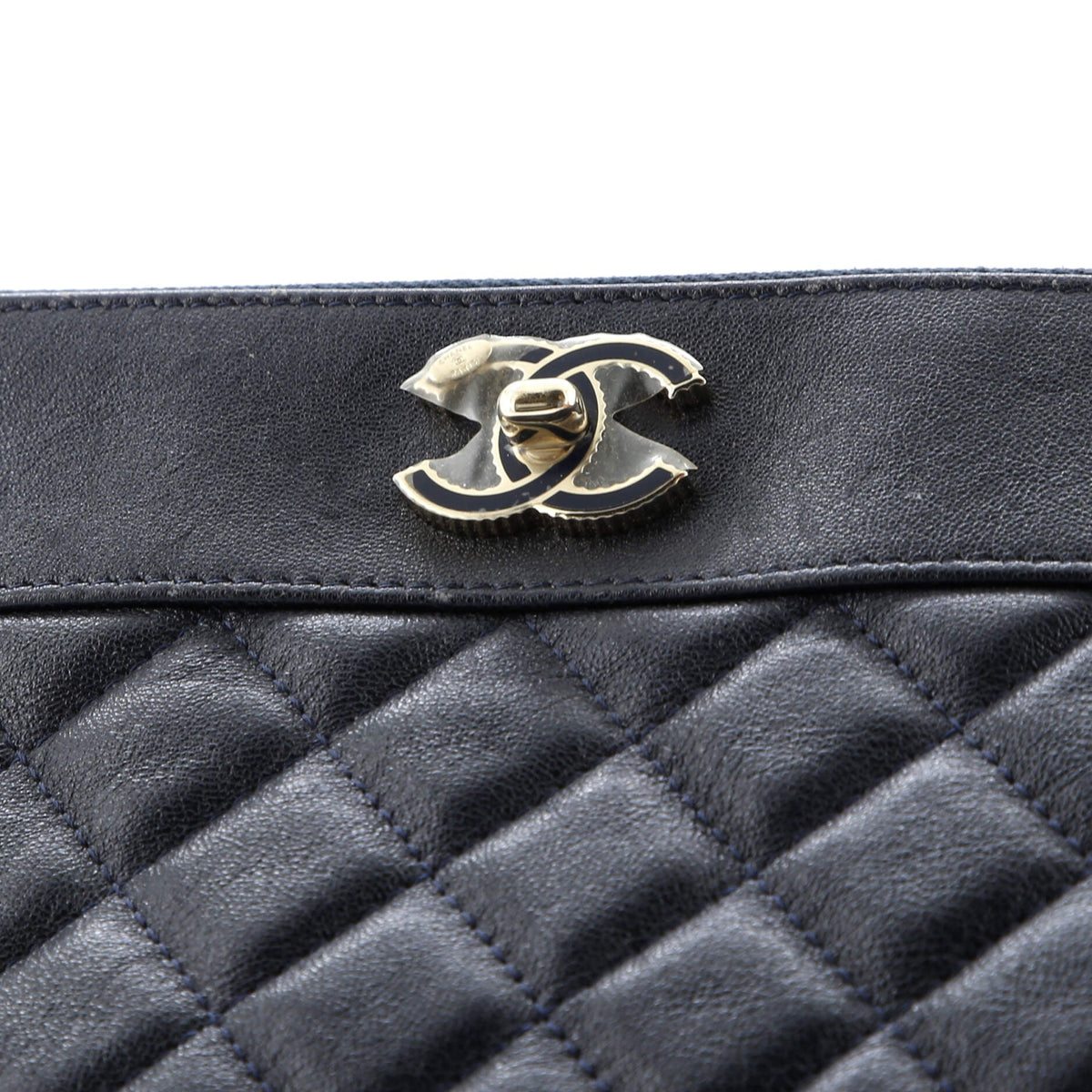 Mademoiselle Vintage O Case Clutch Quilted Sheepskin Medium