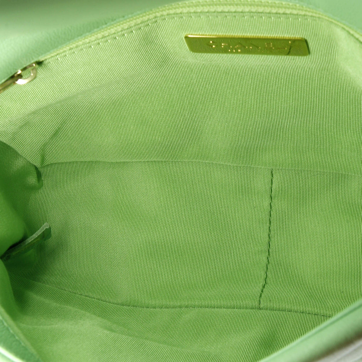 19 Flap Bag Quilted Leather Medium