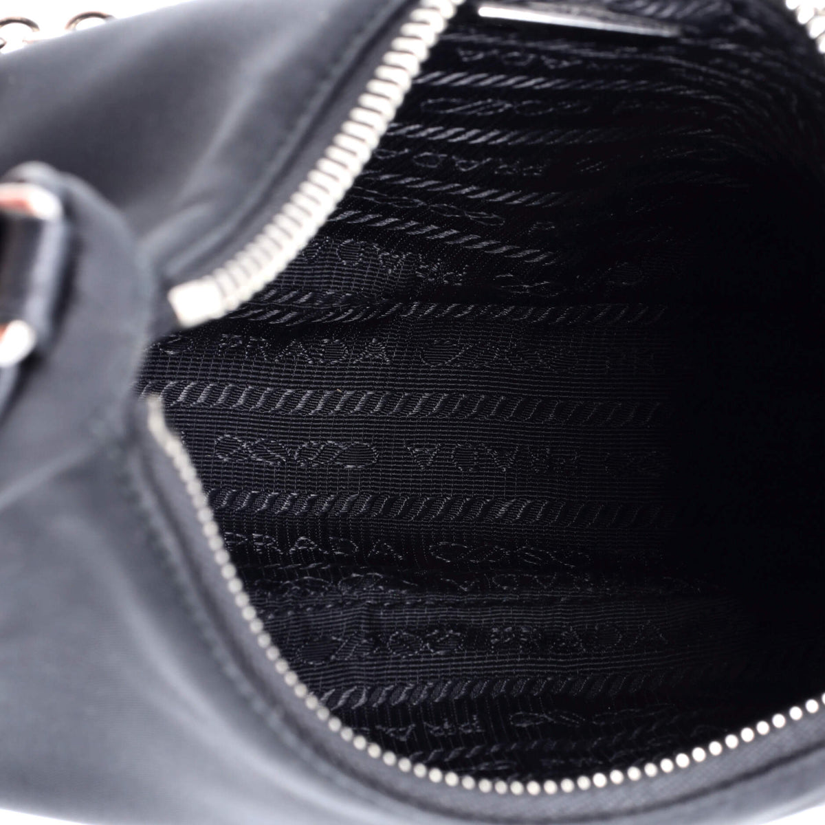 Re-Edition 2005 Shoulder Bag Tessuto Small