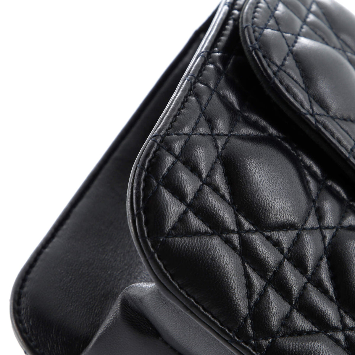 Dioraddict Flap Bag with Strap Cannage Quilt Lambskin Medium