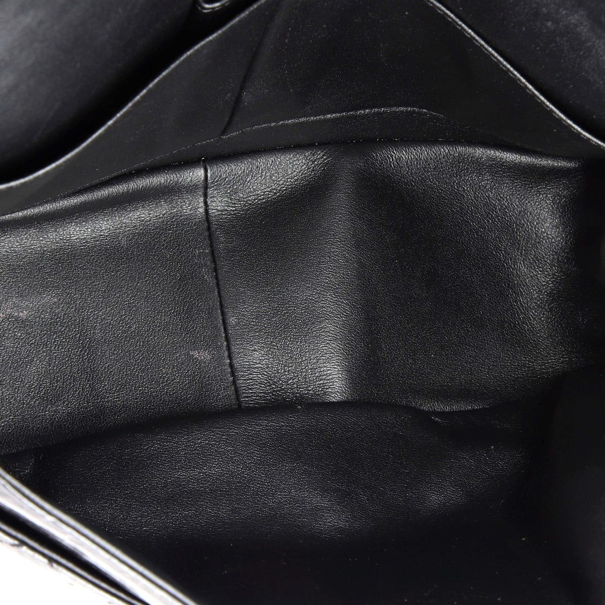 So Black Reissue 2.55 Flap Bag Quilted Glazed Calfskin 226