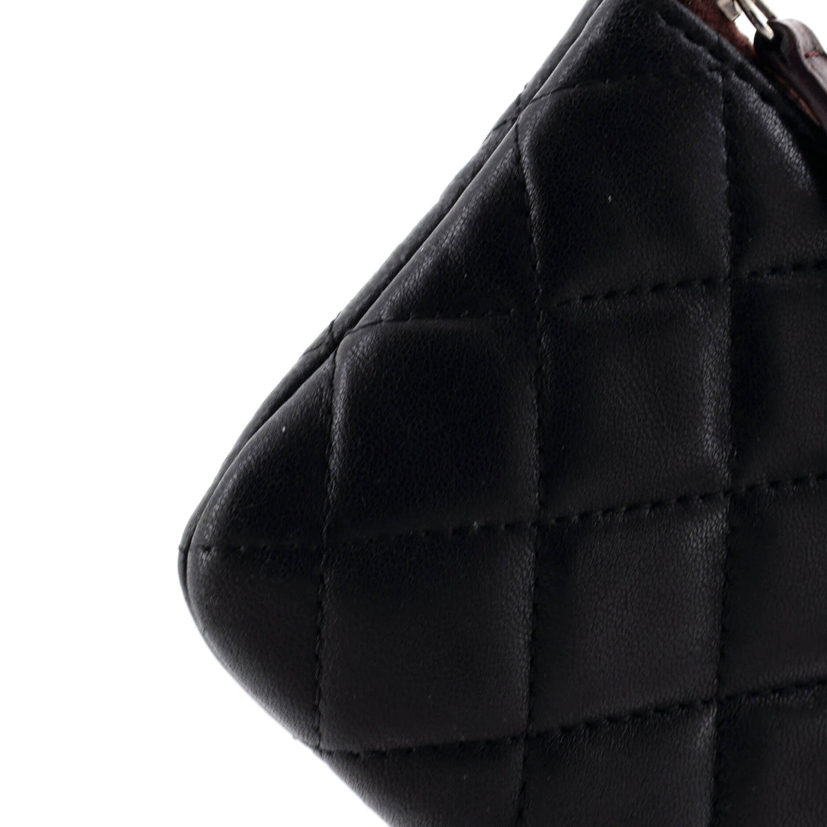 Classic O Case Pouch Quilted Lambskin Mini